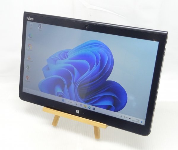 NO.15 送料無料 富士通タブレット ARROWS Tab Q704/H Windows11 64bit