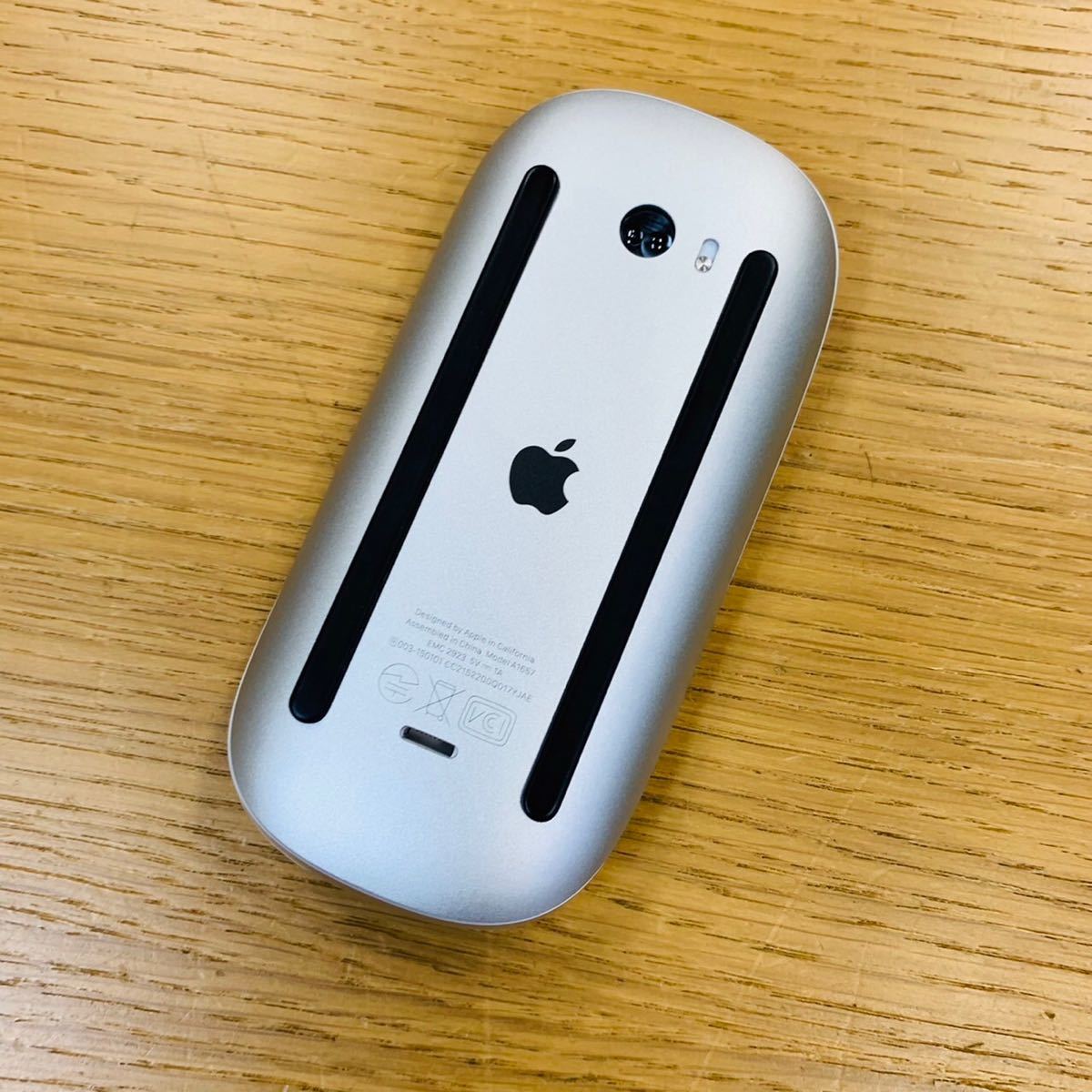Mouse Magic Apple MK2E3J⁄A 0 - A1657 Wireless White Bluetooth 