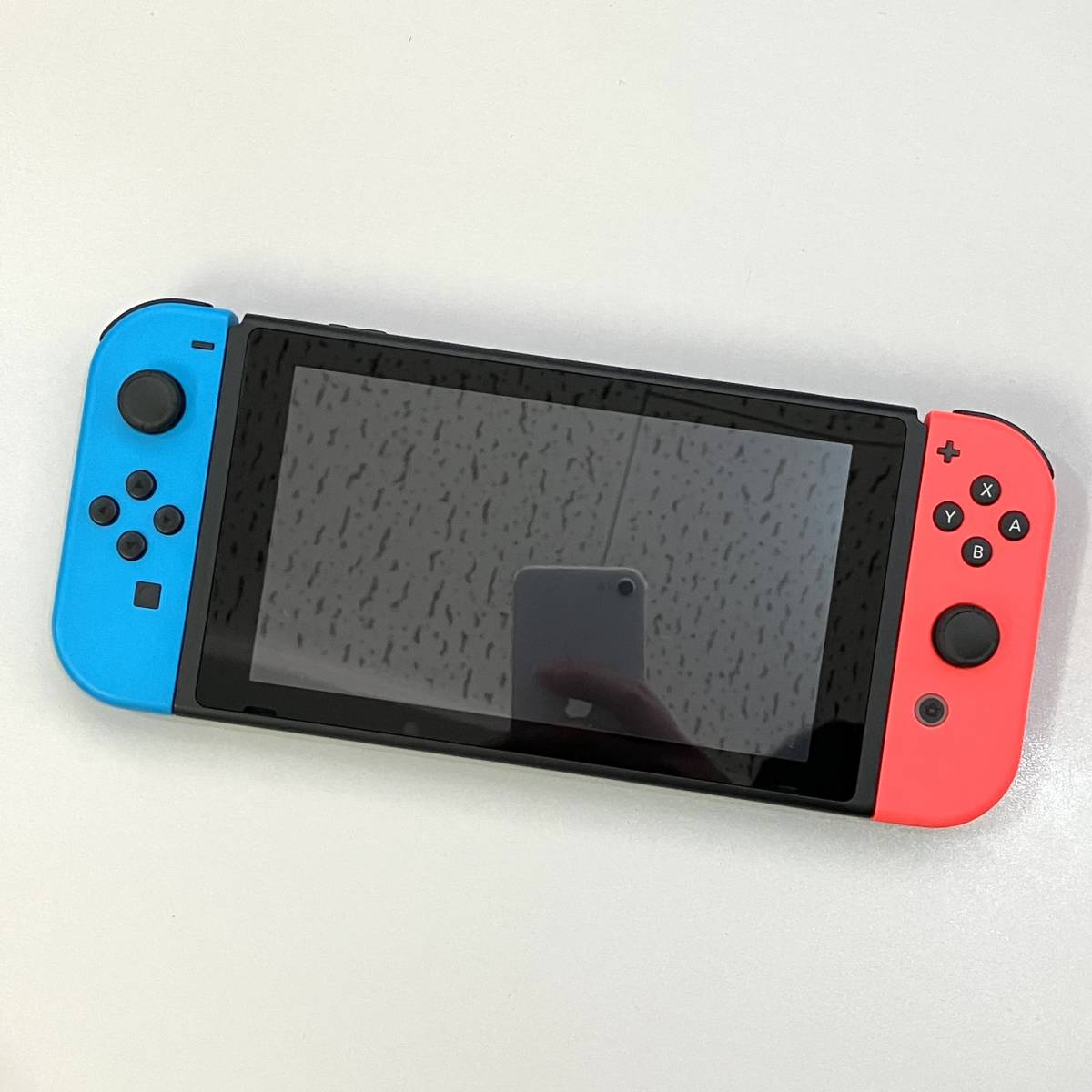 中古】任天堂 バッテリー強化版 Nintendo Switch ネオンレッド/ネオン