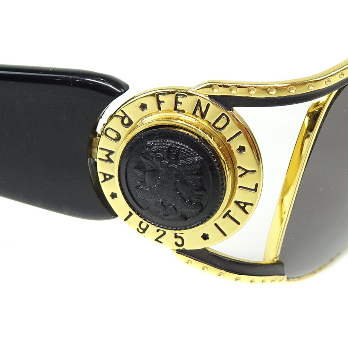 ☆A2072 良好 フェンディ ロゴ金具 サングラス ゴールド×ブラック