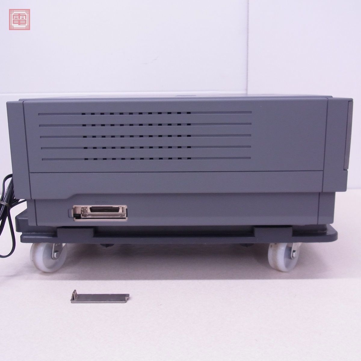 富士通 FM TOWNS II モデルHR20 本体 FMTW2HR20 通電不可 FUJITSU 箱付