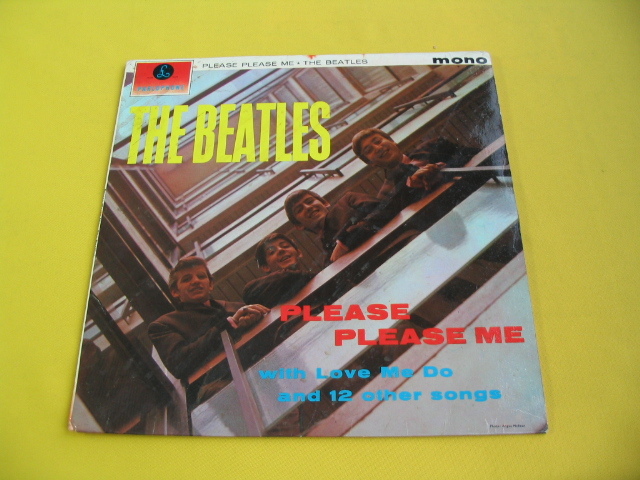 ビートルズ　会報　UK版　超レア ⁄ Beatles - mono Yahoo!オークション 稀少UKオリジナルMonoラバー