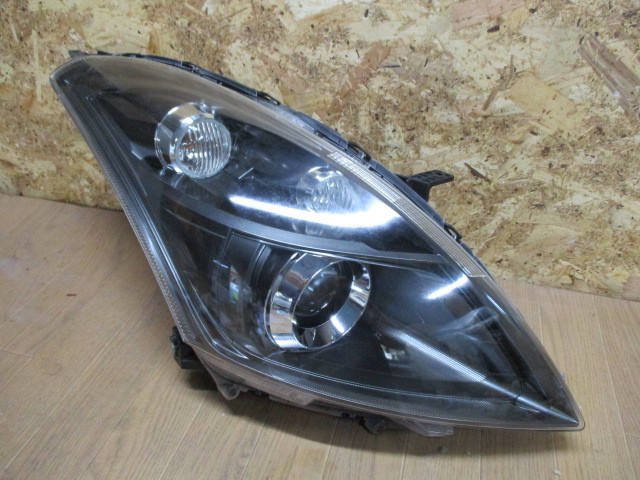 SWIFT SPORT/スイフト スポーツ/ZC32S/純正/HID/ヘッドライト/右