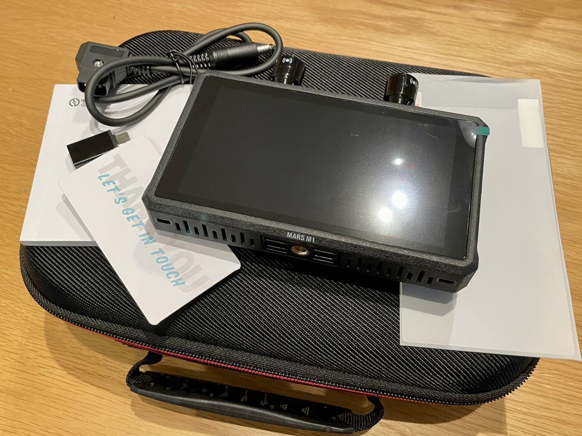 【新品】Hollyland mars m1 ／ ホーリーランド 5.5インチ モニター・ワイヤレス映像伝送 1000nit / TX・RX対応【純正ケース付き】