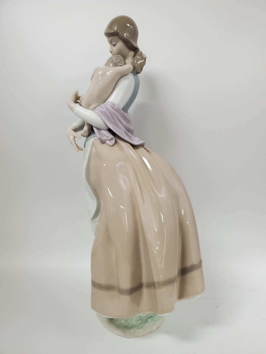 絶版大型作品 リヤドロ LLADRO 6179 PEACEFUL お買い得品 MOMENT（平和