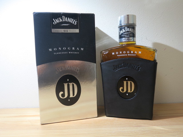 古酒 未開栓☆超希少 箱付 JACK DANIEL'S MONOGRAM ジャックダニエル