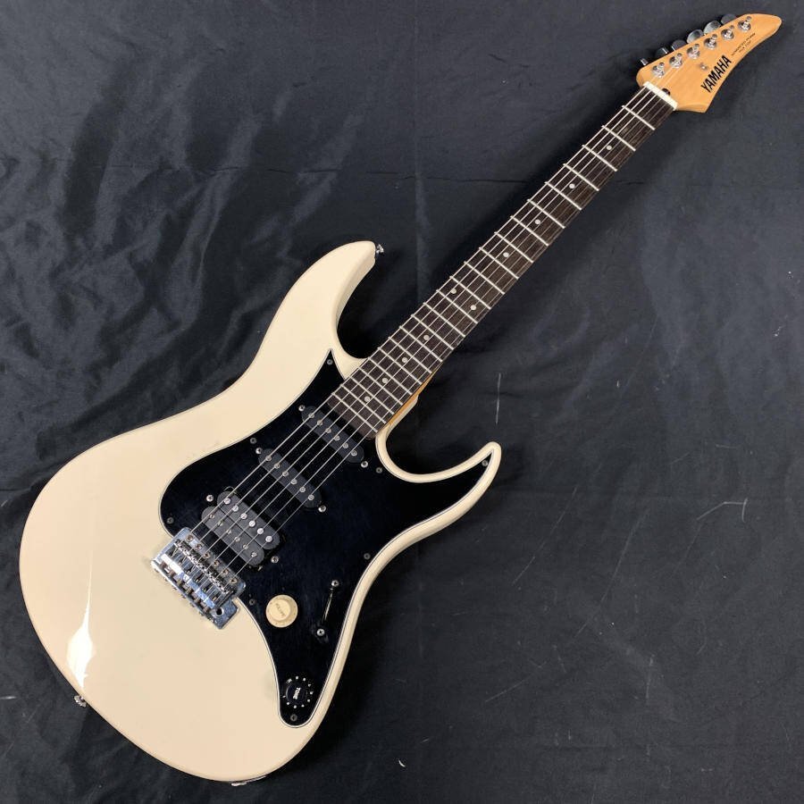 YAMAHA ヤマハ YGX112P エレキギター シリアルNo.IK16078 白系★現状品