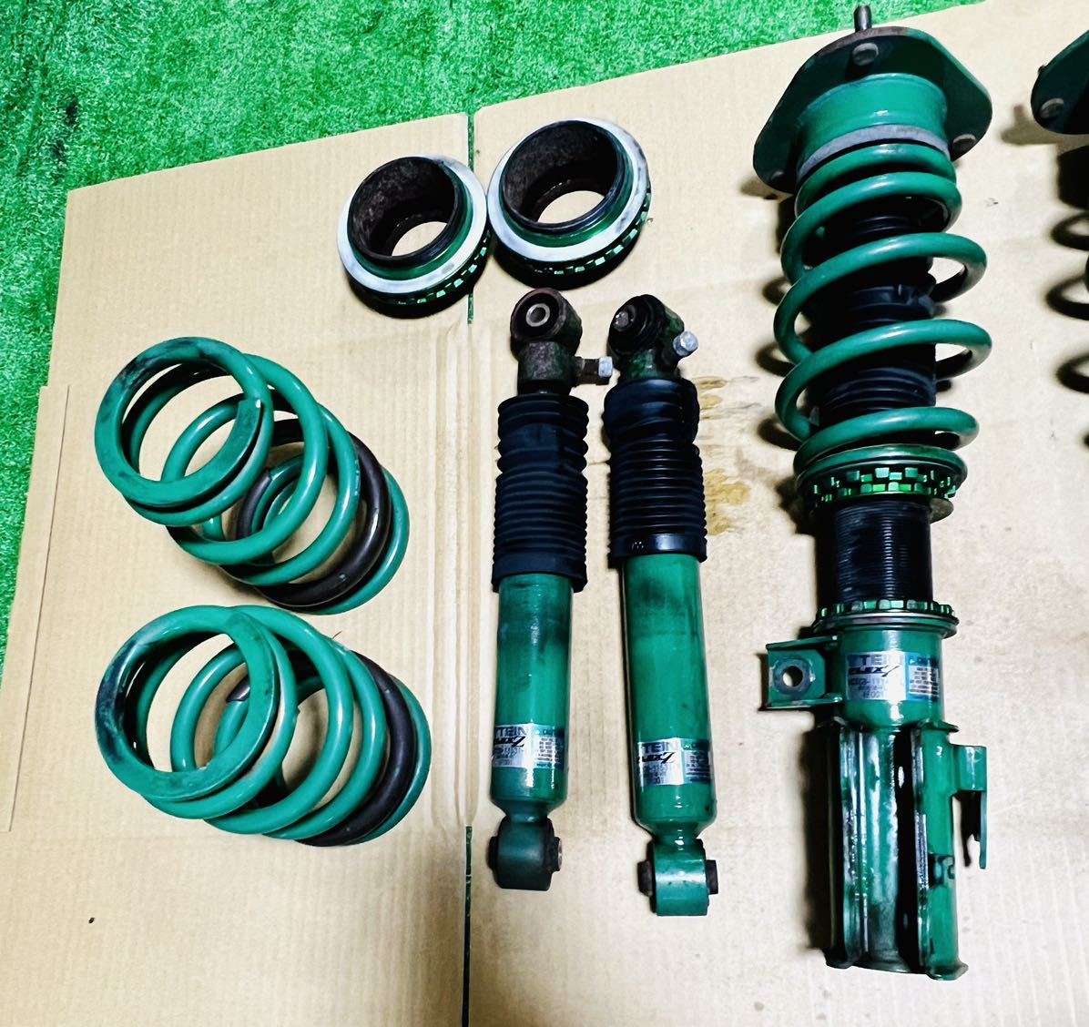 TEIN FLEXZ ハリヤー ZSU60W ZSU65W 【公式通販】