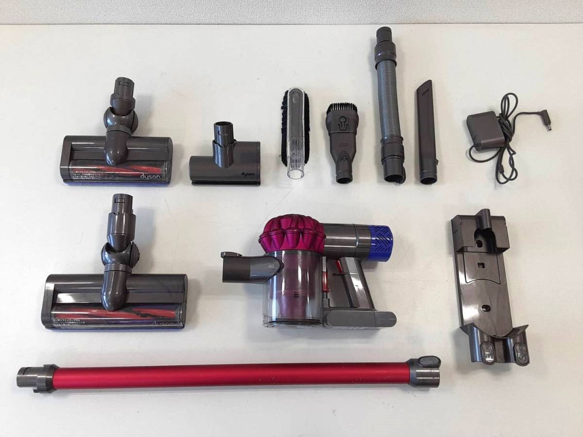 【LQ40】SV07 dyson ダイソン 通電確認済み コードレスクリーナー 掃除機 各パーツ付き ダイソン dyson コードレスクリーナー フューシャ セット OLB