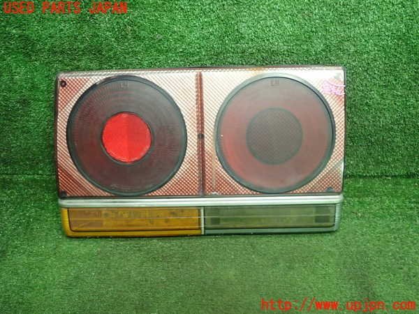 1UPJ-93271536]スカイライン 2ドアハードトップ 1982y 前期(DR30)左テールランプ 【ジャンク】