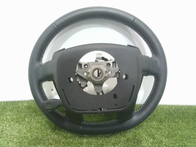 トヨタ NHP10 アクア G