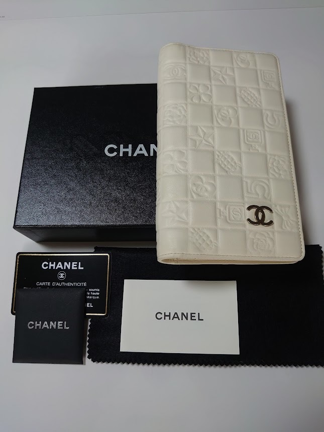 CHANEL シャネル アイコンライン Wホック 三つ折り財布 ココ