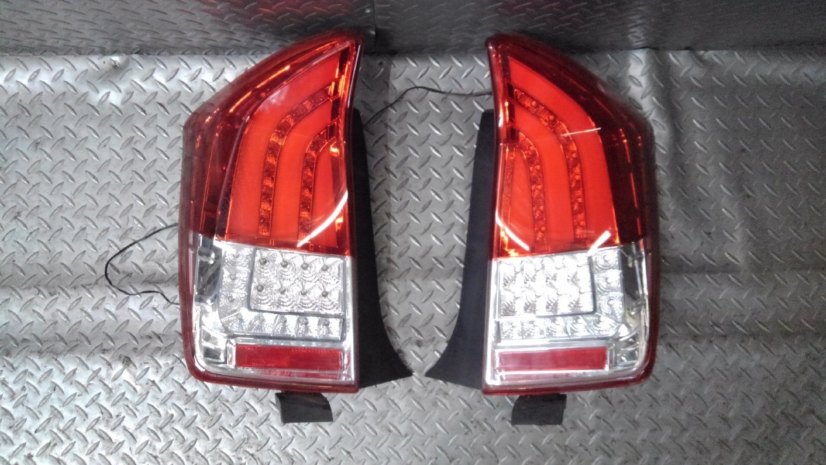 プリウス 30 系 ファイバー LEDテールランプ 左右セット クリスタルアイ CRYSTALEYS/クリスタルアイ LT-HU527 社外 左右テールライト LED ZVW30