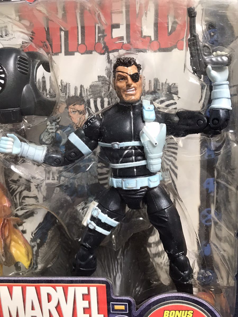 ☆ トイビズ「 マーベルレジェンド / MARVEL LEGENDS 」【 NICK FURY