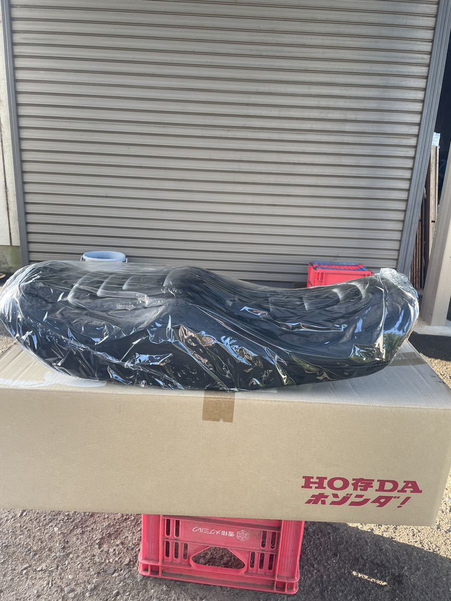 CBX400F アンコ抜きシート シート パステルロード 新品未使用 1 CBX400F アンコ抜きシート シート パステルロード 新品未使用 1