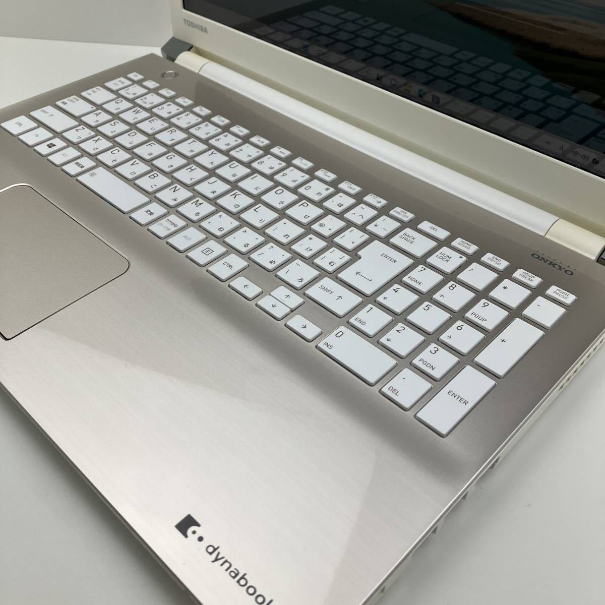 フルHD画面☆最強i7【メモリ16GB+新品SSD1000GB】Core i7-6500U 東芝