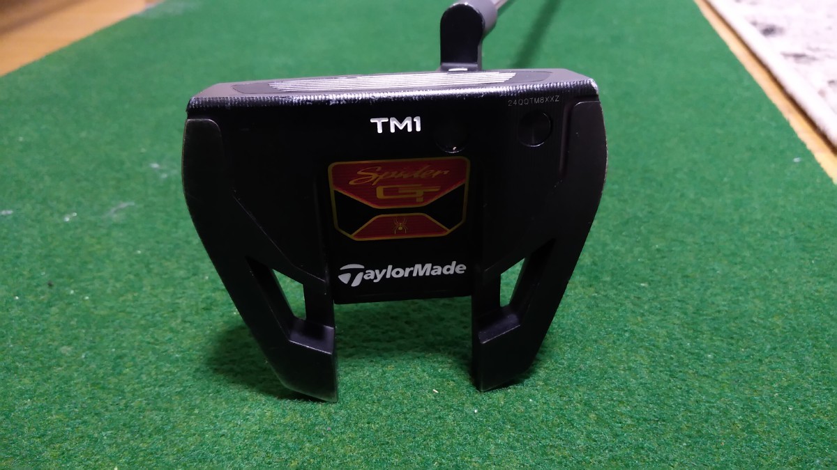 【美品】 テーラーメイド スパイダー GT ブラック TM1 トラス パター/33インチ/ヘッドカバー付き 