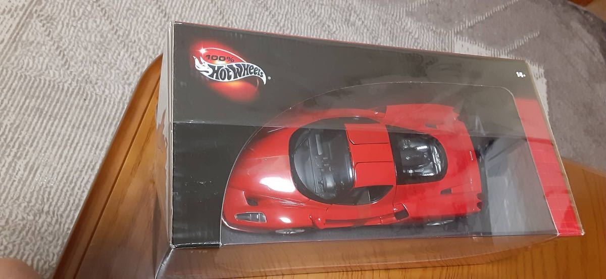 ホットウィール 1⁄18 フェラーリ Hot エンツォ Wheels ミニカー ENZO