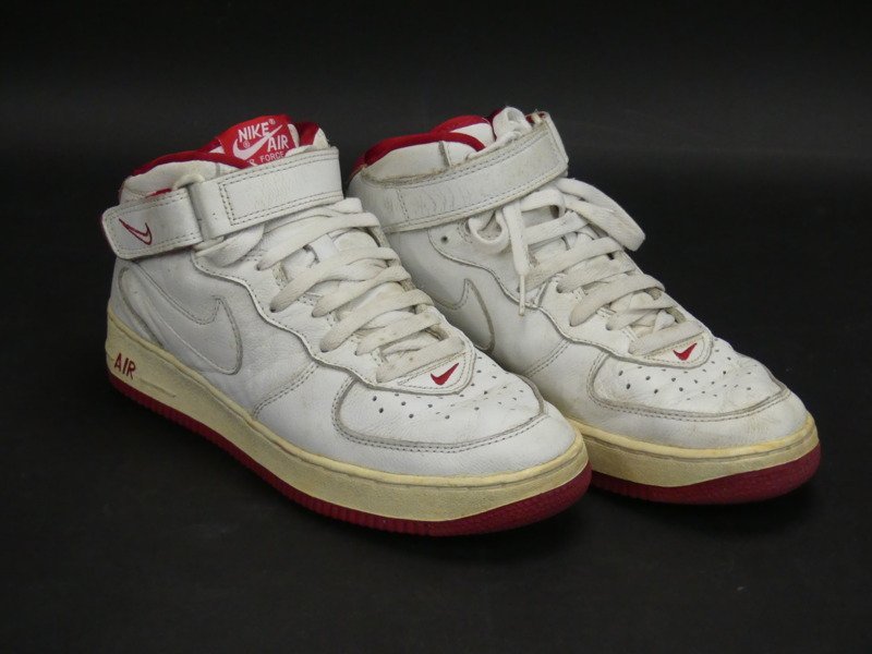 q458 ナイキ AIR FORCE 1 エアフォース1 赤白 ハイカット q458 ナイキ AIR FORCE 1 エアフォース1 赤白 ハイカット