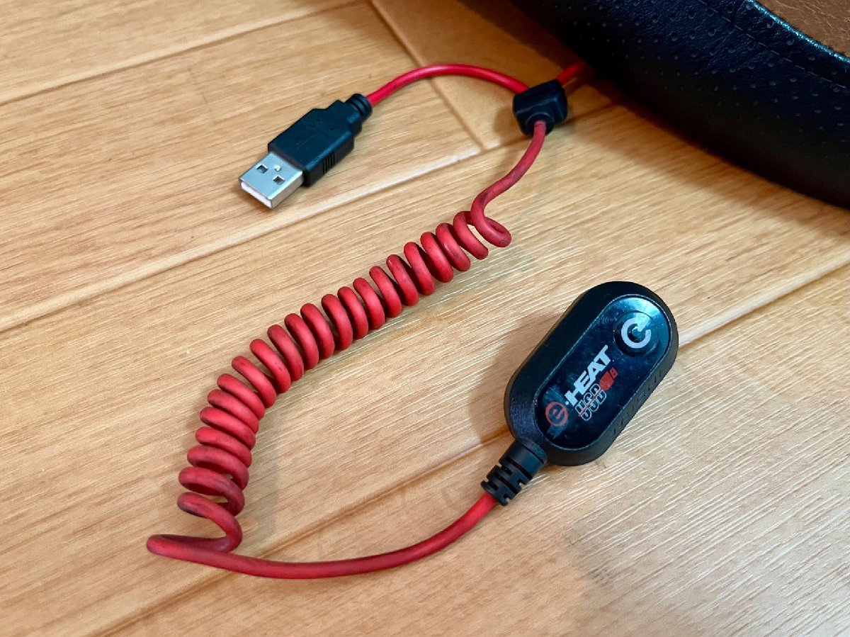 トライアンフストリートツイン純正張替シートブラウンダイヤカット