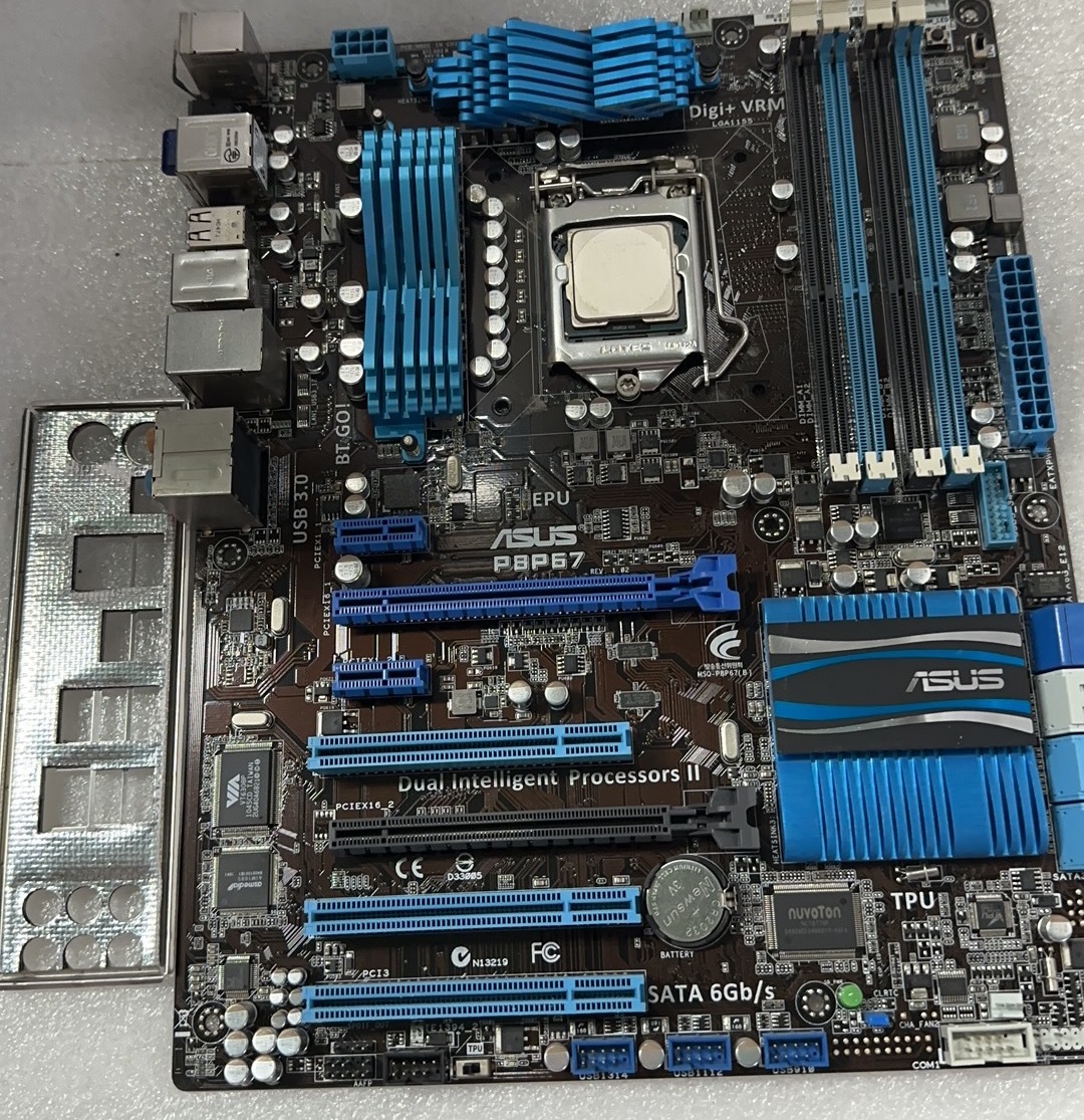 M651 中古良品マザーボードセット Corei7-2600 CPU搭載 + ASUS-PBP67