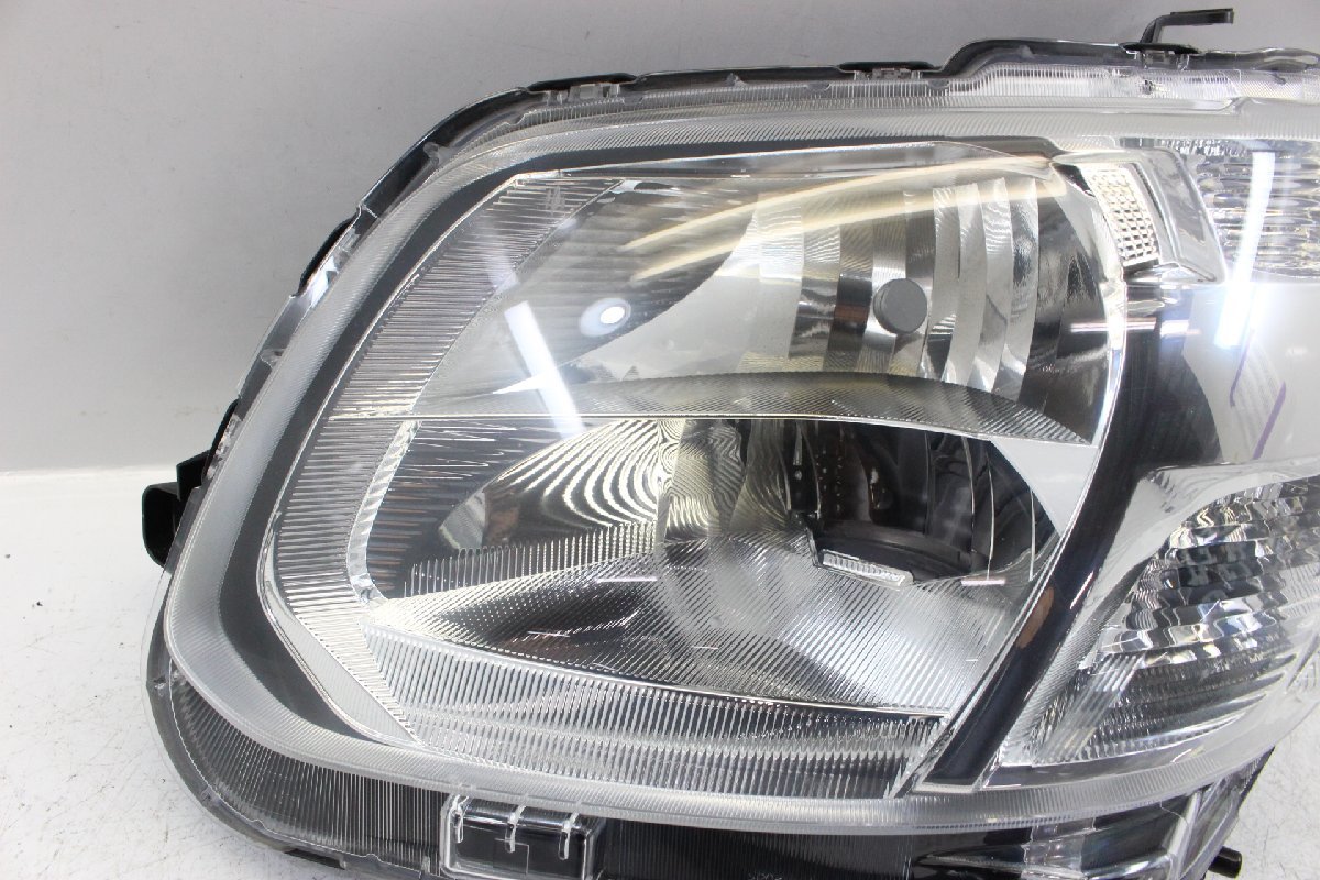 タントカスタム ヘッドライト LA600S 右 ダイハツ ジャンク品 ジャンク
