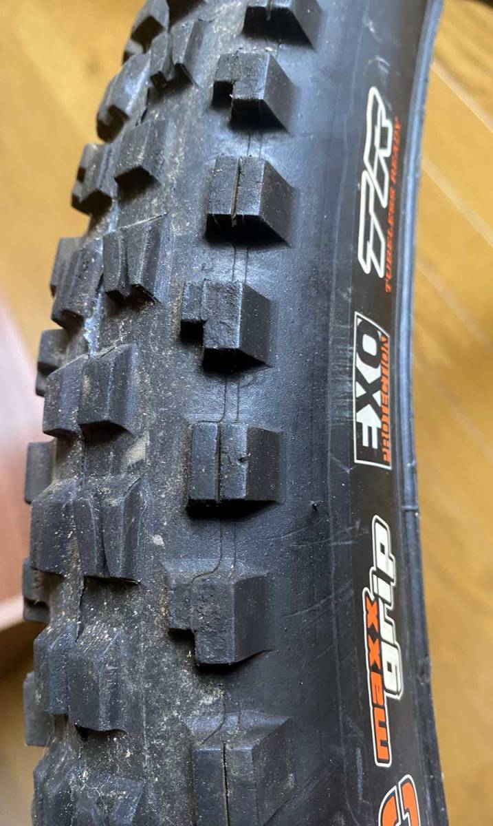 ★★ MAXXIS マキシス MINION DHF ミニオン 27.5×2.5 3C EXO TR チューブレスレディ ダウンヒルタイヤ　★★中古品★★_1