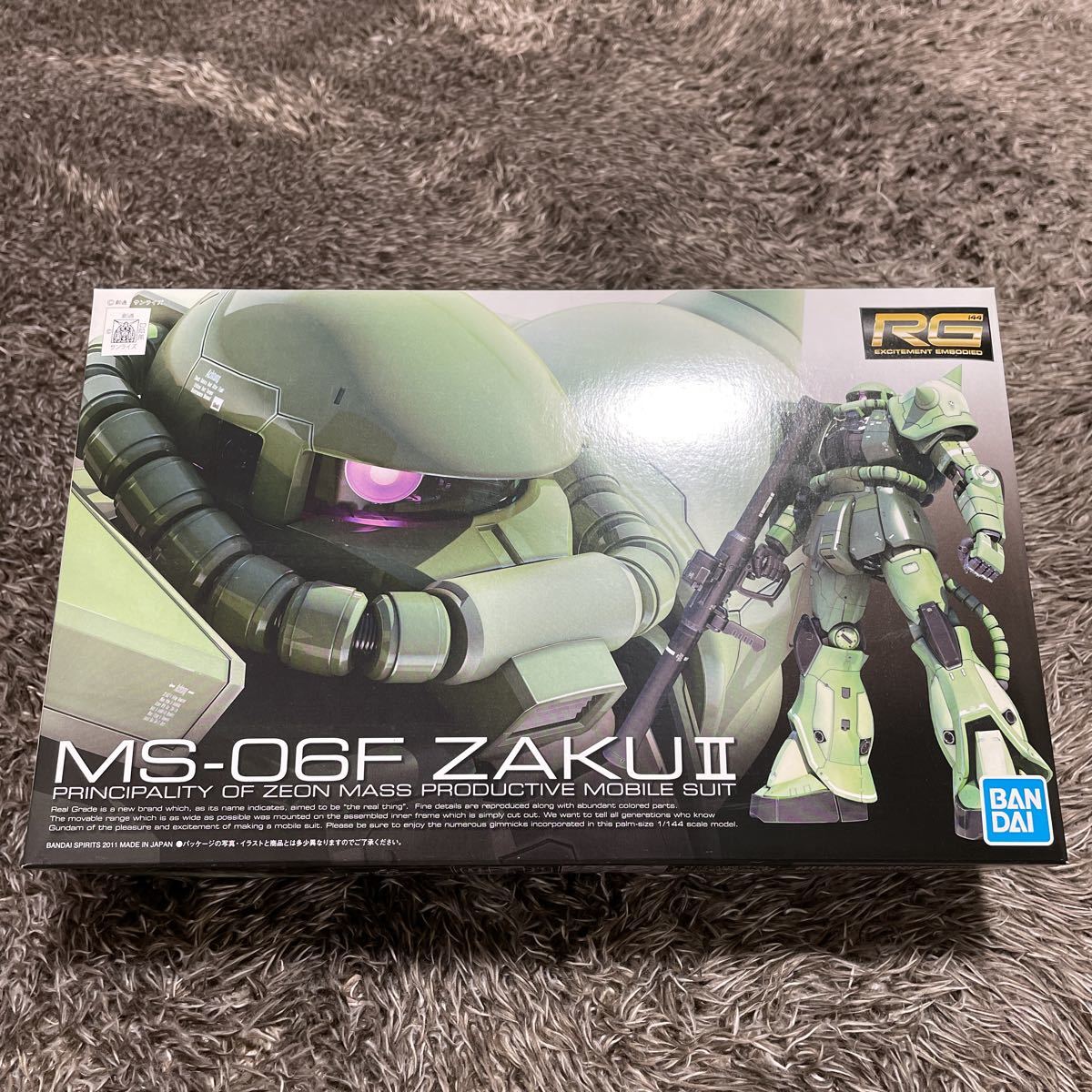 【新品未組立 】RG MS-06F ZAKUII BANDAI ザク _1