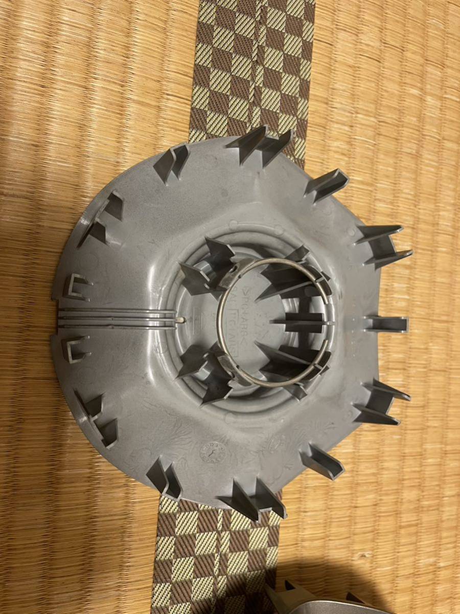 46598318_6