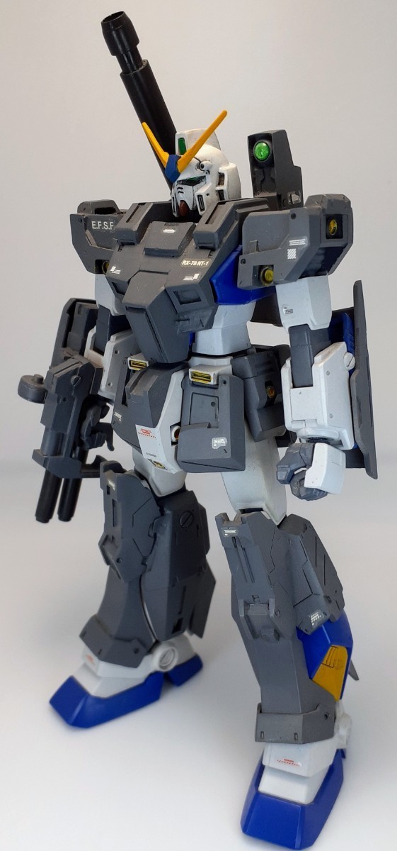 即決 1/144 HGUC フルアーマー ガンダムNT-1 アレックス 塗装済み完成