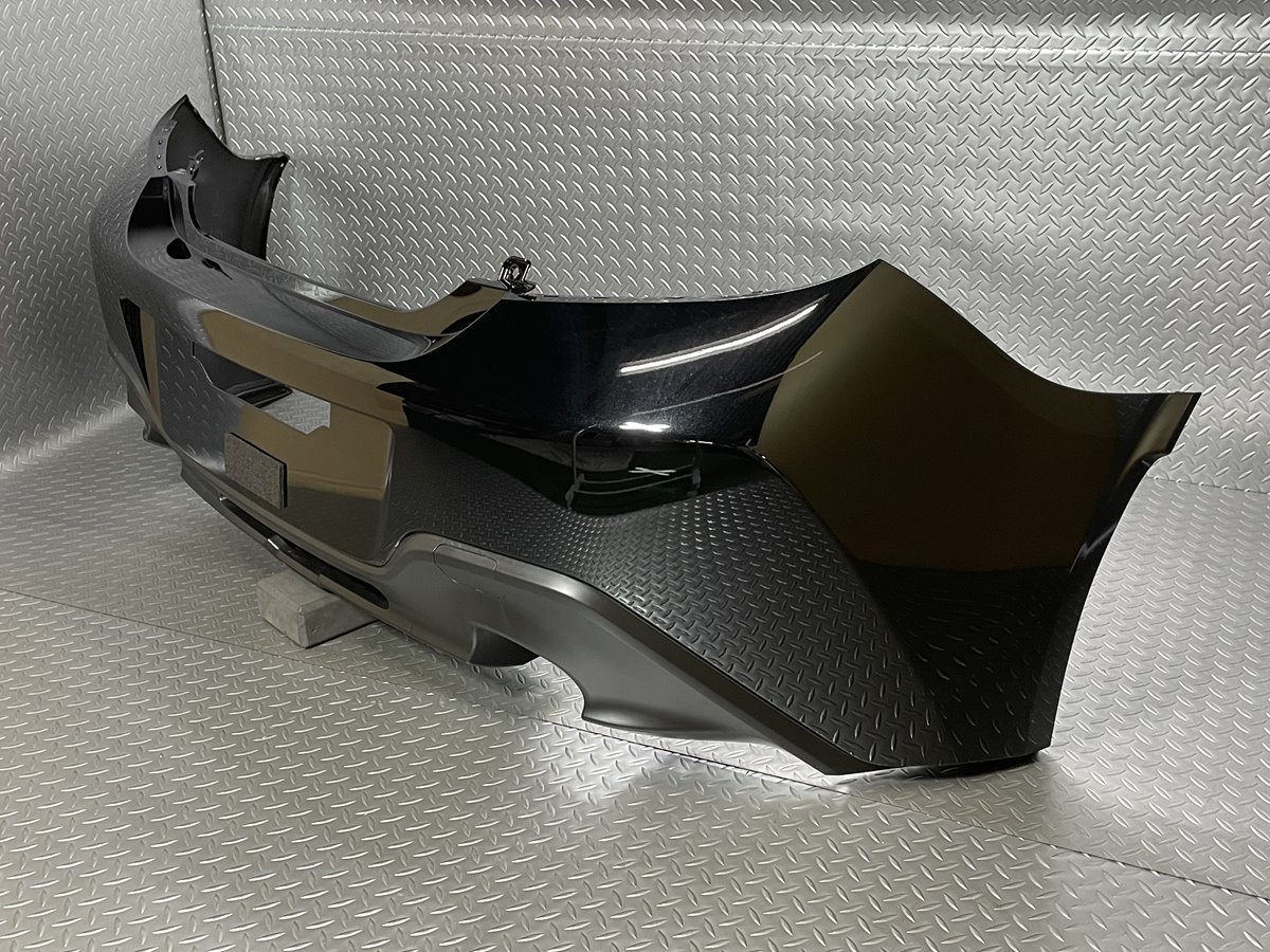 中古☆ReveD「PANDEM GR86」リアショート加工済み 中古☆ReveD「PANDEM