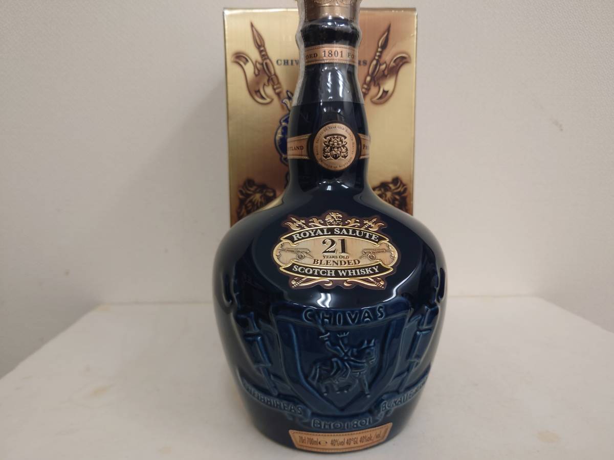 未開栓・古酒】ロイヤルサルート21年 青陶器 スコッチウイスキー 袋