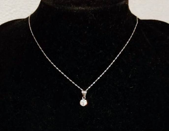※パーティー注目の一品※☆純正ホワイトゴールド☆５ミリK14WGダイヤモンドペンダントトップ 【新品】【K14WG】純正★★