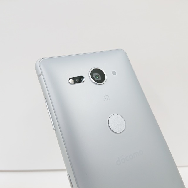 Xperia XZ2 Compact SO-05K docomo ホワイトシルバー 送料無料 即決