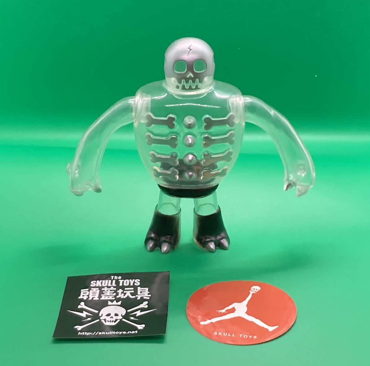 ロナルド・マクドナルド 半透明フィギュア　シークレットベース　スケルトン 新品 SKULLTOYS ドックンロール零号 (クリア成型/黒/銀) 頭蓋玩具