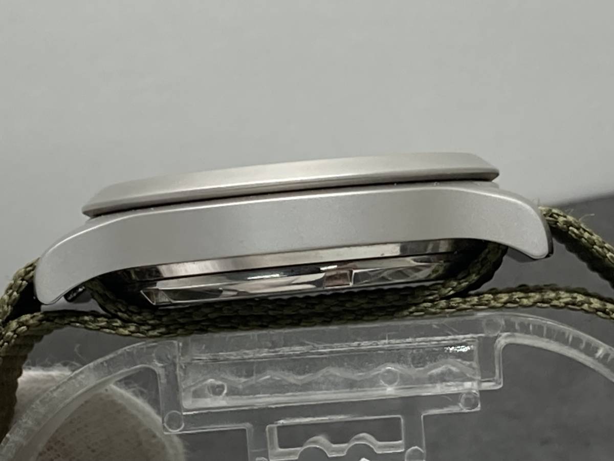 1円～稼働品 SEIKO 5/セイコー5 裏スケ 黒文字盤 7S26-02J0 自動巻き