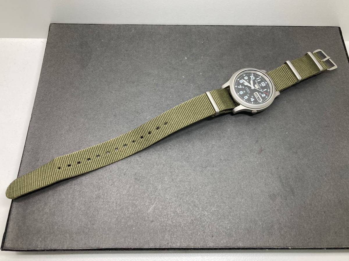 1円～稼働品 SEIKO 5/セイコー5 裏スケ 黒文字盤 7S26-02J0 自動巻き