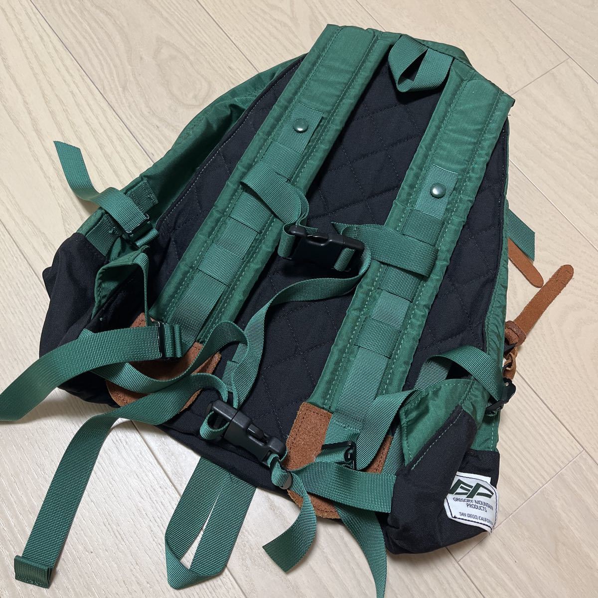 グレゴリー GREGORY デイパック 1977 グリーン beams plus ビームス 