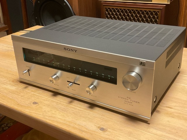 ソニー SONY FM STEREO TUNER ST-5000F 美品 & 動作品 送料無料でおまけ