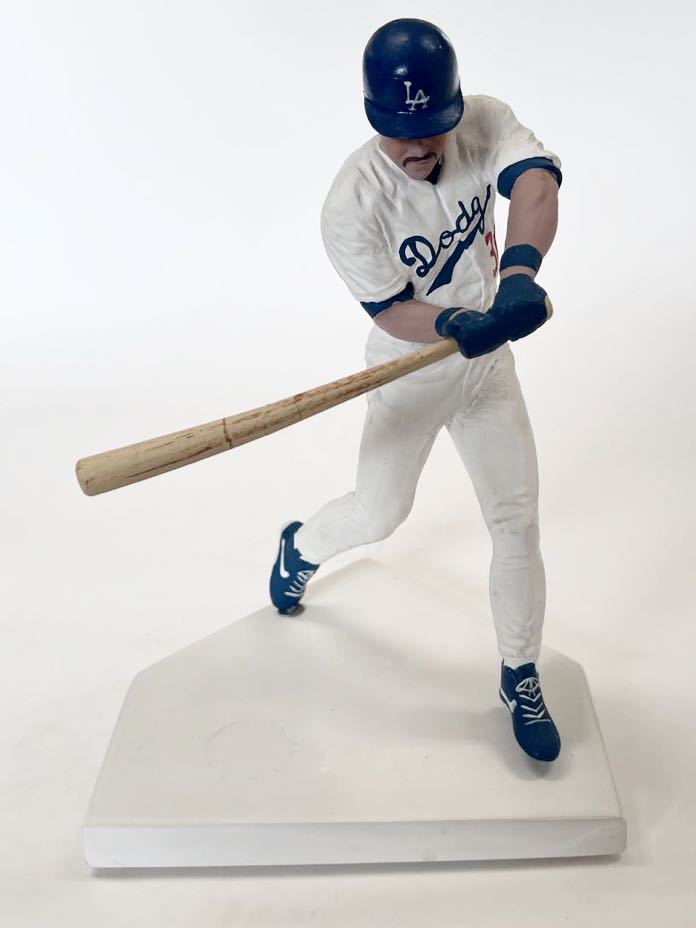マイク ピアザ フィギュア 荒っぽく マクファーレン MLB 売買された 