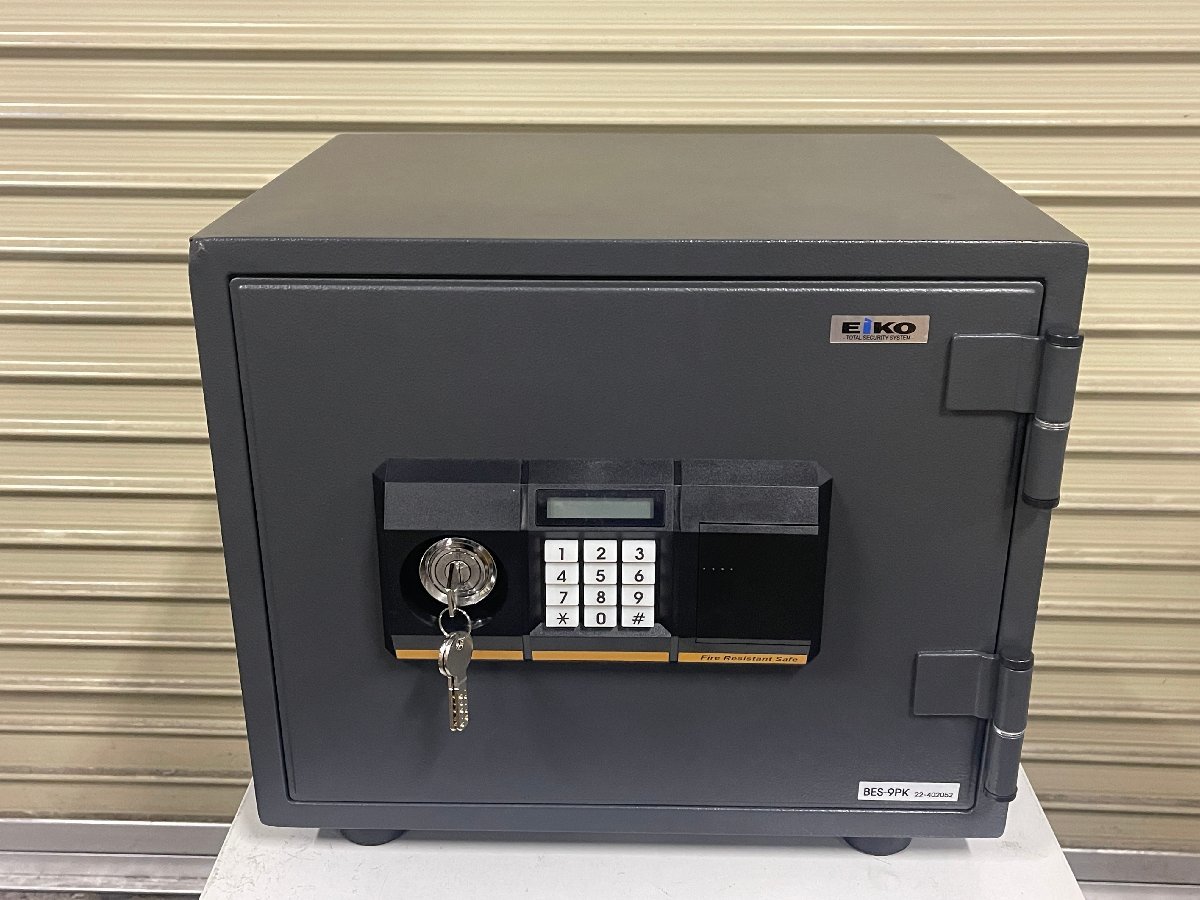 【打痕あり・開封品】 エーコー 小型耐火金庫 BES-9PK 【2022年製　テンキー式＋シリンダー式】(5)