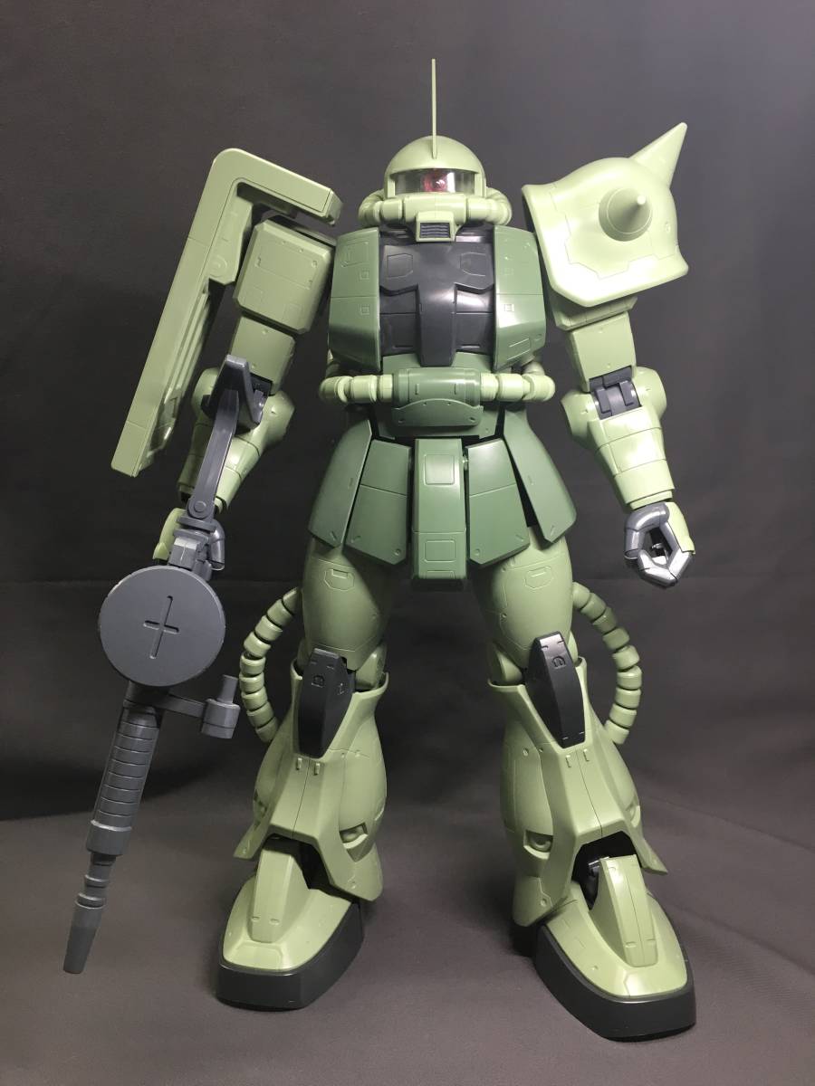 1/48 全高約365mm メガサイズ 量産型 MS-06F ZAKU ザク 素組 完成品 ガンダム バンダイ ガンプラ_4