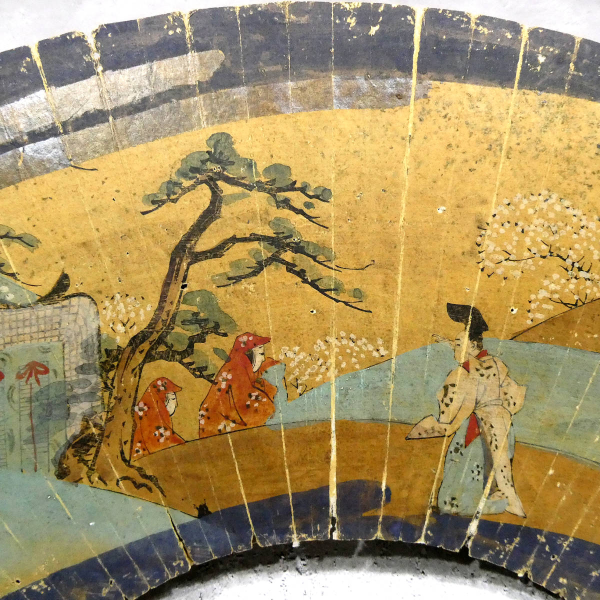 山桜 古画 扇絵 江戸時代 肉筆 扇面画 紙本彩色 牛車と女人 殿上人
