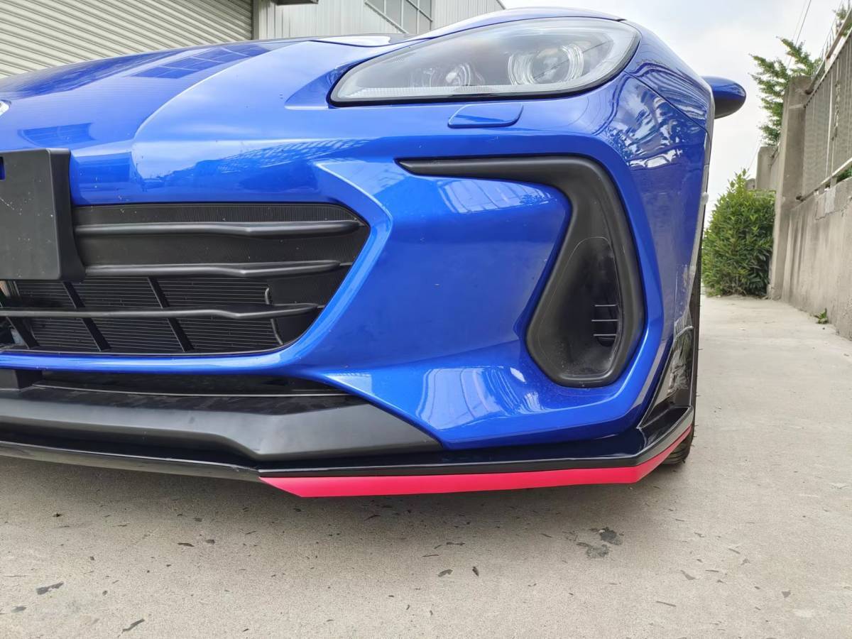 BRZ ZD スカートリップ（赤）