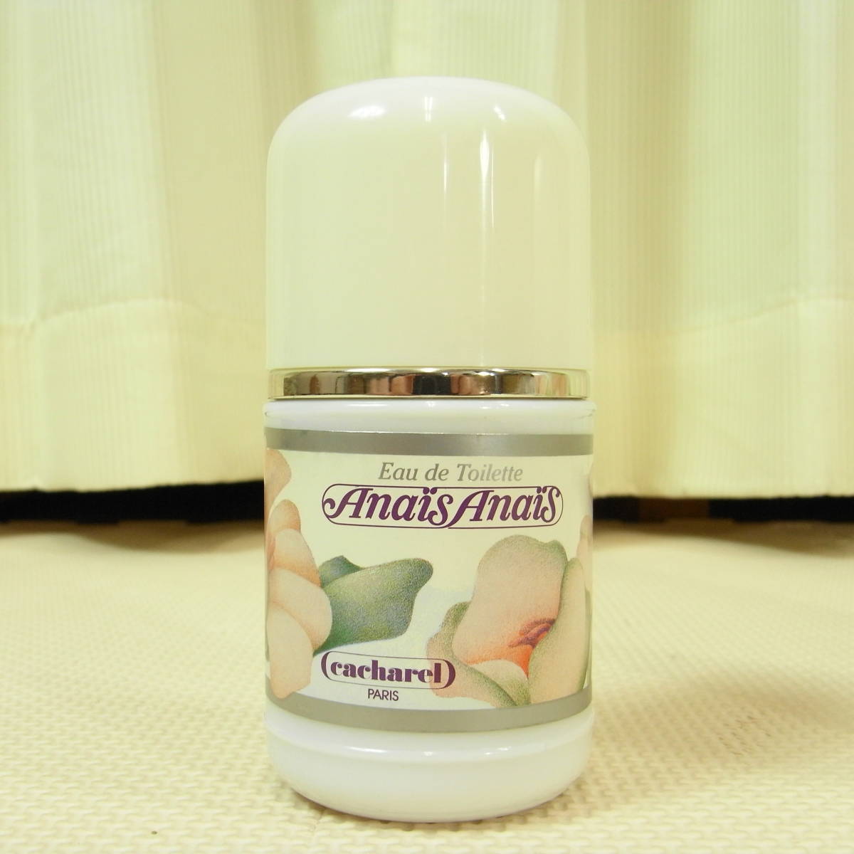 希少！ キャシャレル アナイスアナイス パルファム ド トワレ 15ml