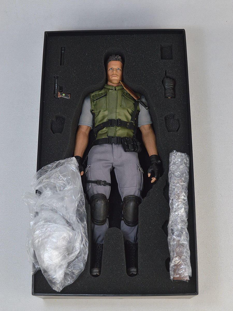 ZCtoys バイオハザード クリス・レッドフィールド 風 1/6 フィギュア