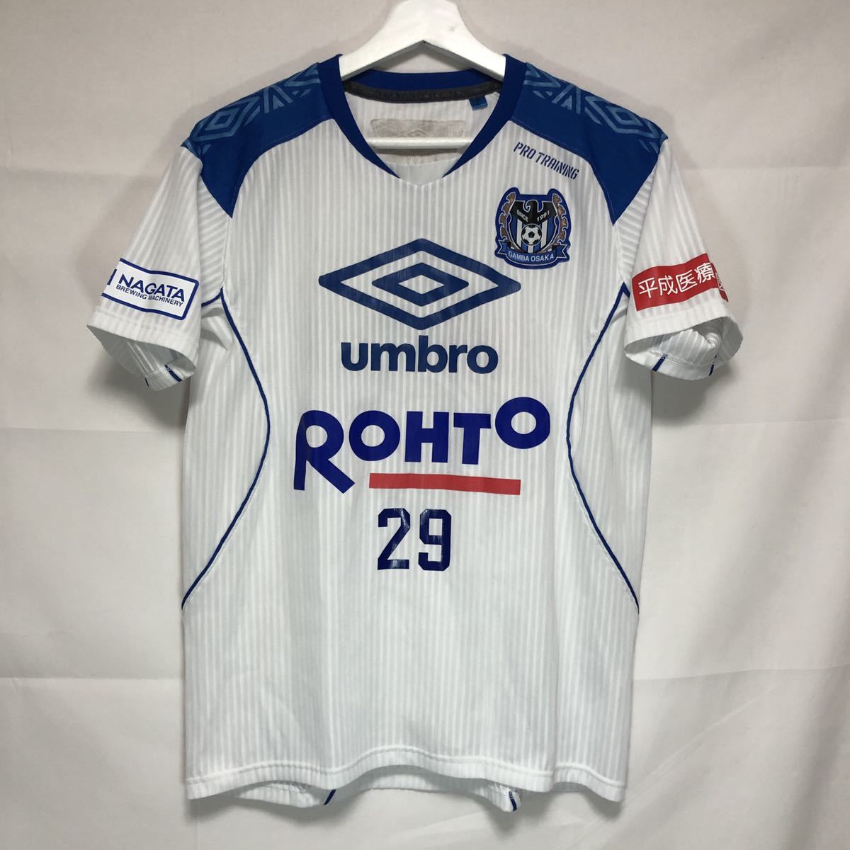umbro ガンバ大阪支給品トレーニングユニフォーム umbro ガンバ大阪 2006 ユニフォーム サード 半袖 #7.遠藤保仁