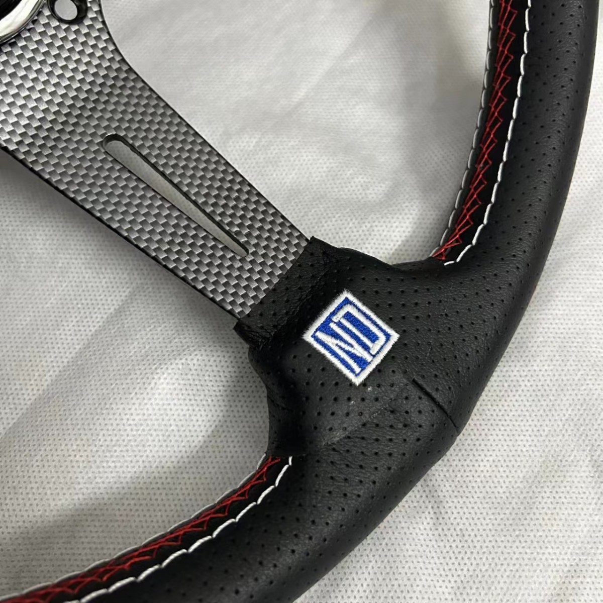 ◇新品◇NARDI◇ステアリング スポーツステアリングホイール 高品質 車
