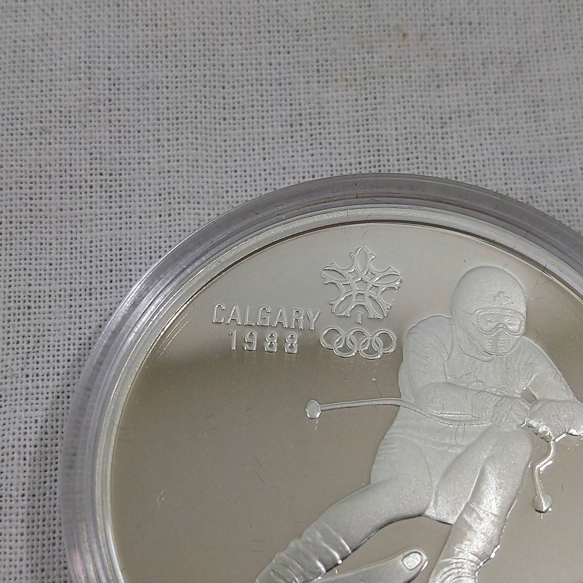 希少】CANADA カナダ カルガリー オリンピック 1988年 20ドル 銀貨 記念硬貨 エリザベス2世 【アンティーク