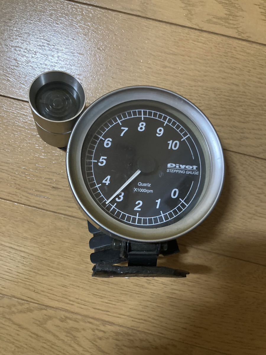 Pivot STEPPING GAUGE タコメーター ピボットステッピングゲージ 中古